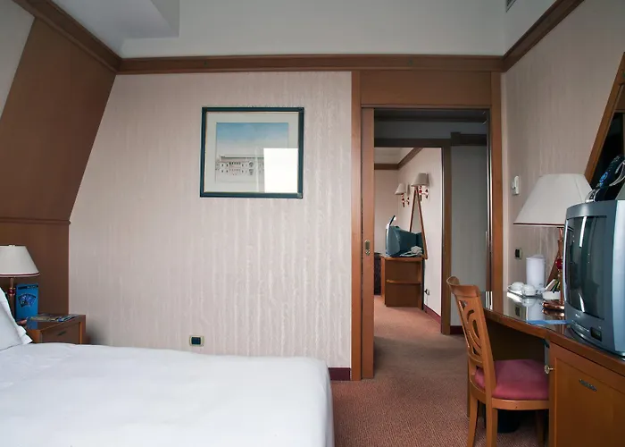 Hotel Nh Ravena