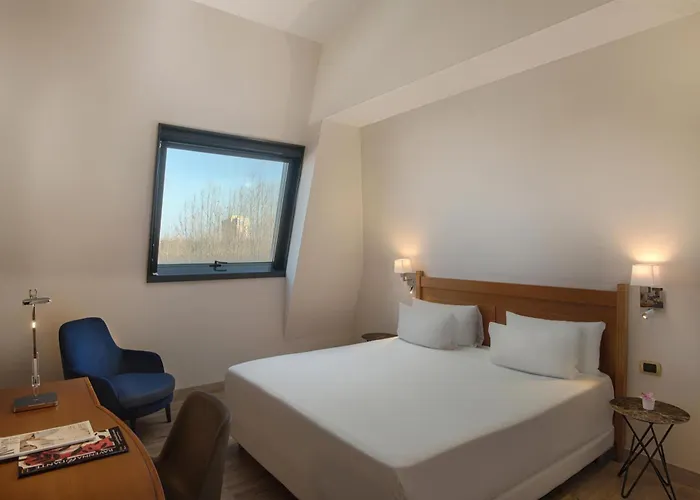 Nh Hotel 4*