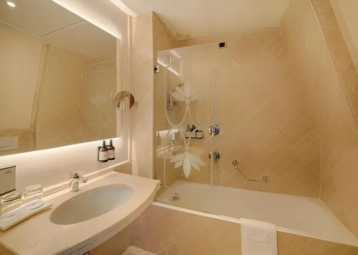 Nh Hotel 4*