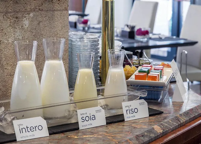 Nh拉文纳酒店 拉文纳