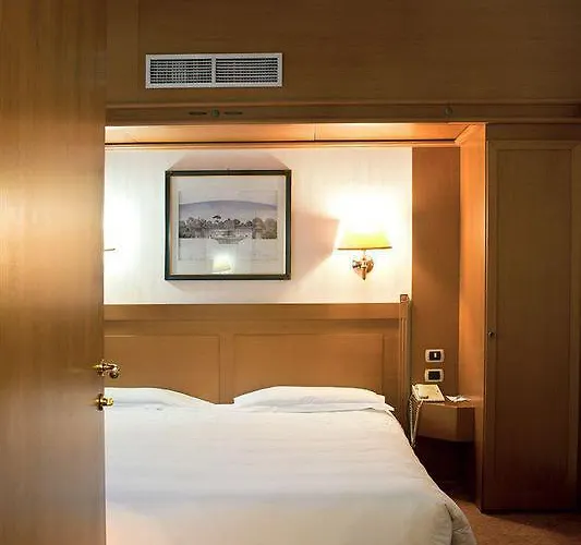 Hotel Nh 4*